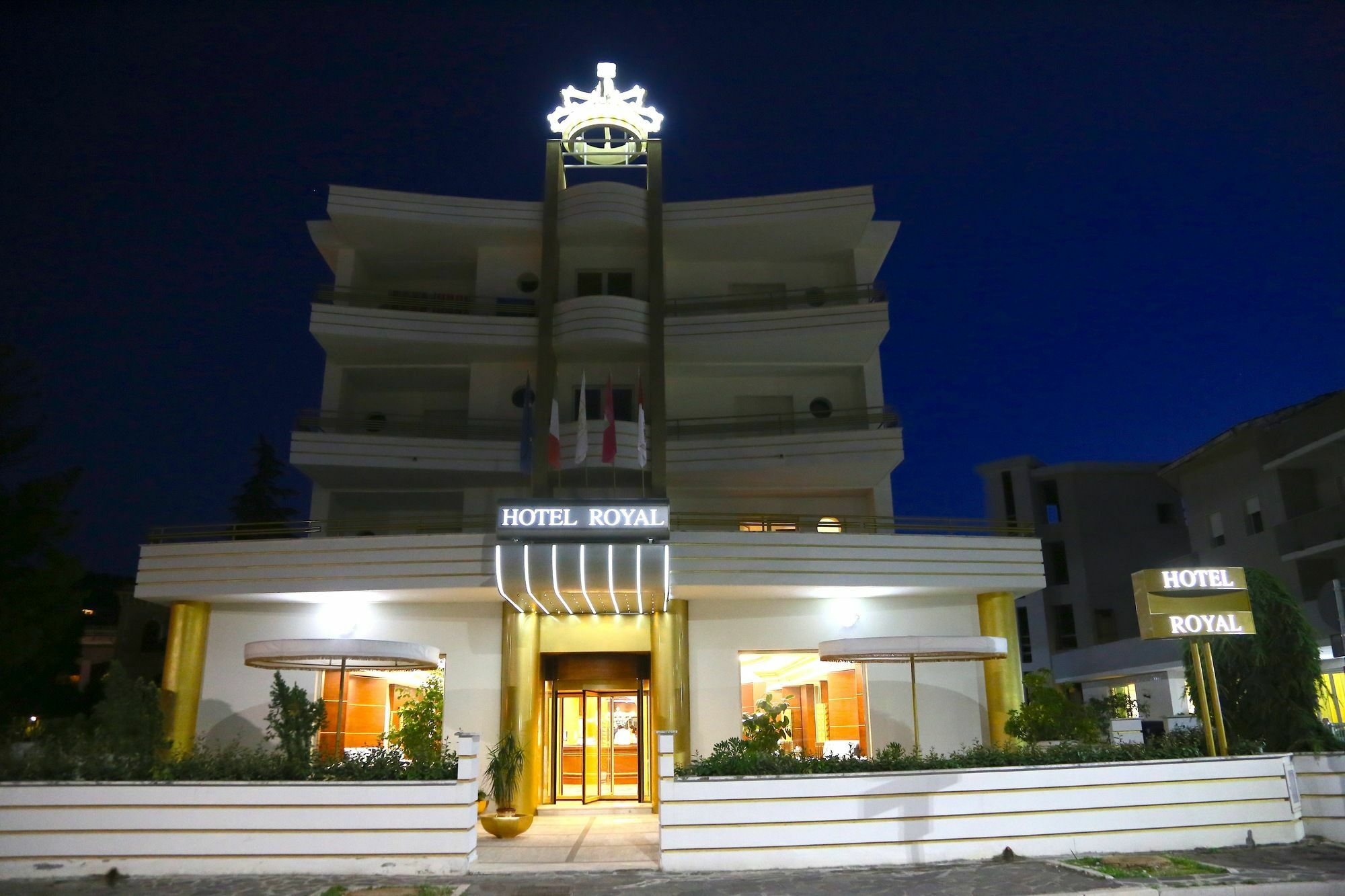 Hotel Royal 3*